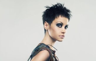 Famous Model’s Haircut: The Meaning Behind Her New Short Style Famous Model’s Haircut: The Meaning Behind Her New Short Style