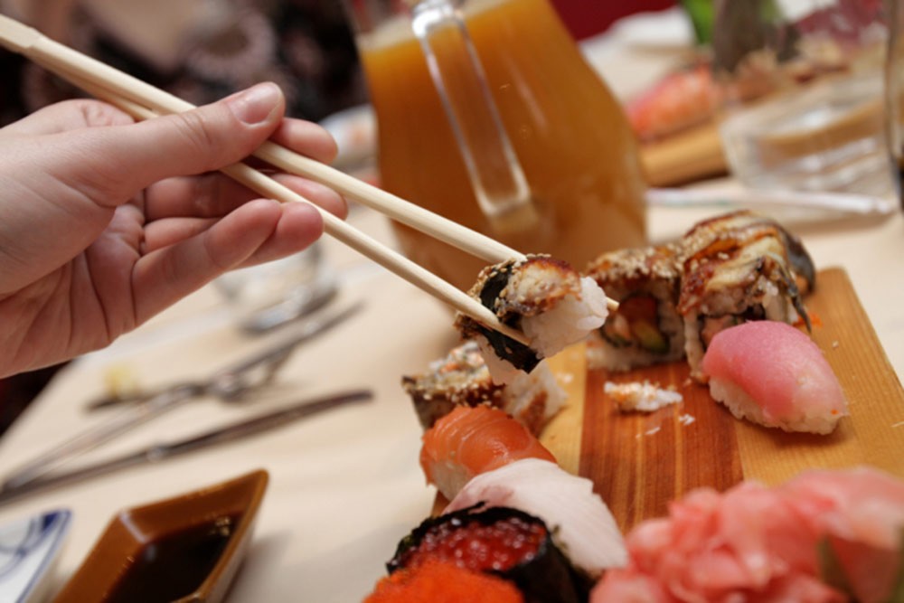 How to make perfect Japanese Sushi How to make perfect Japanese Sushi